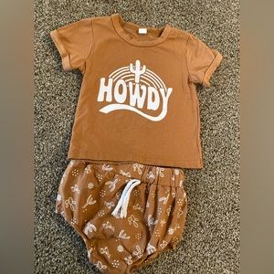 HOWDY bummies boutique set